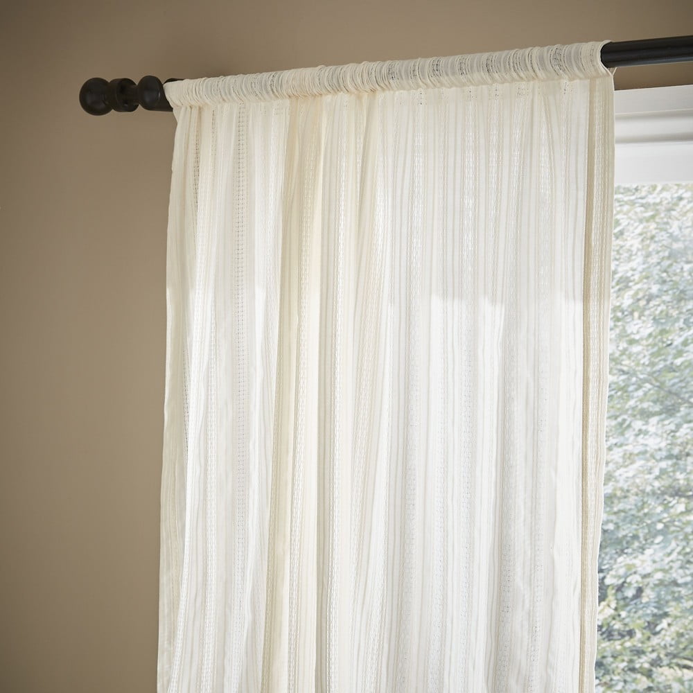 Biela voálová záclona 140x229 cm Zofia Broderie Anglaise – Pineapple Elephant