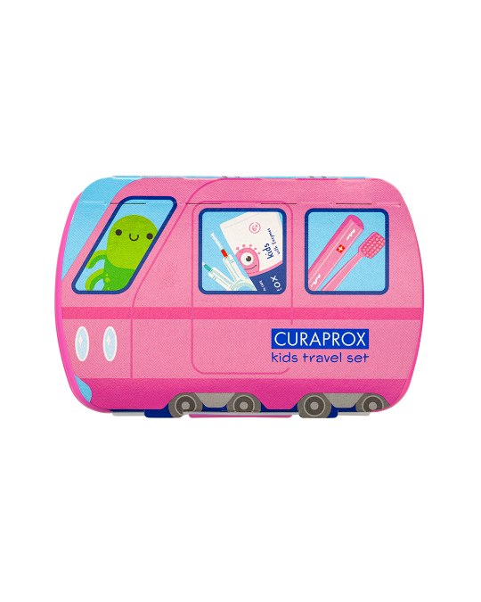 CURAPROX Kids travel set (ružový (1x zubná kefka, 2x medzizubná kefka CPS, 1x zubná pasta melón 6+ 10 ml, 1x nálepka) 1x1 set)