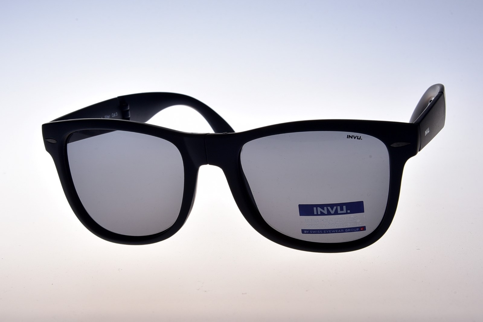 INVU. Fashion B2044A