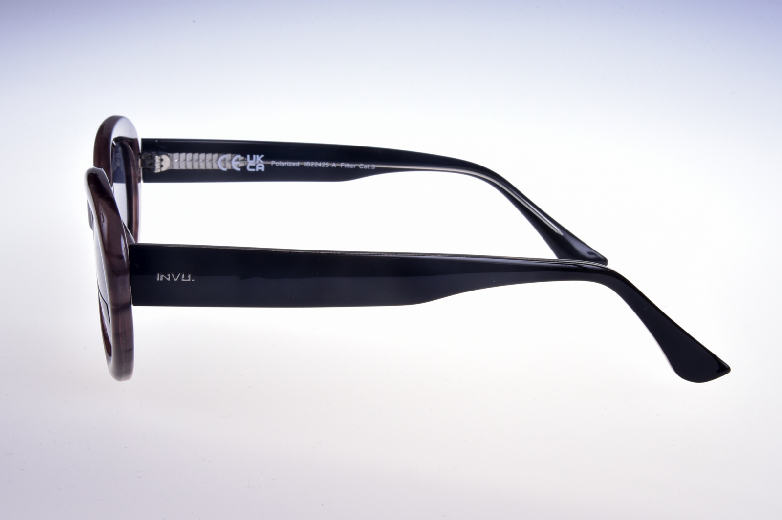 INVU. Fashion IB22425A