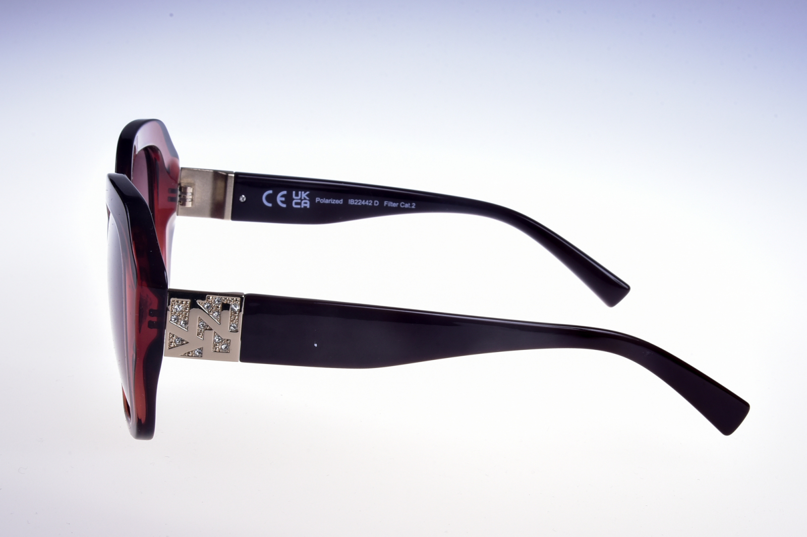 INVU. Fashion IB22442D