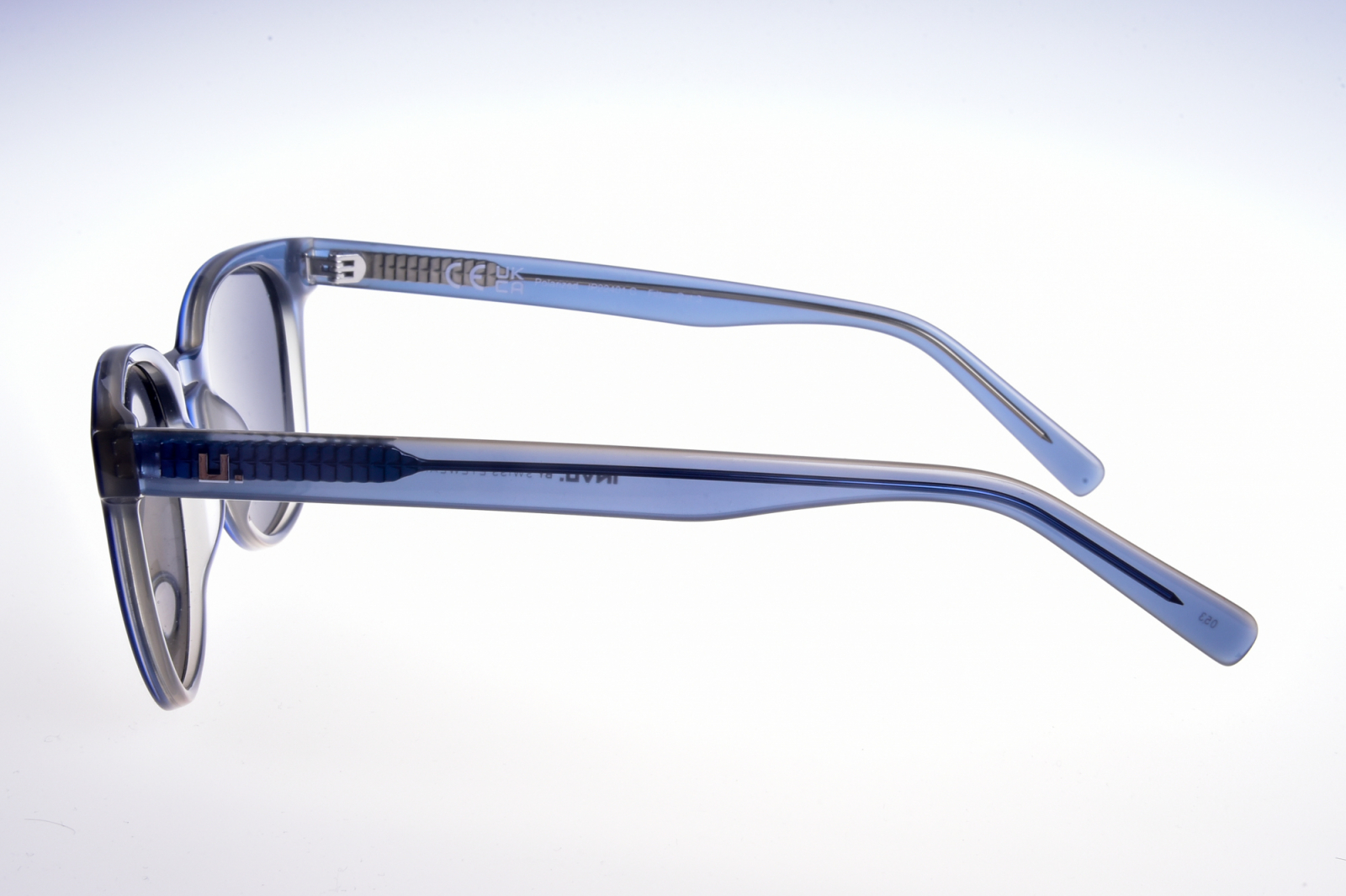 INVU. Premium IP22401C